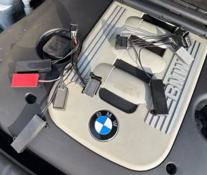 Adapter for BMW Z4 Adapter für BMW Z4
